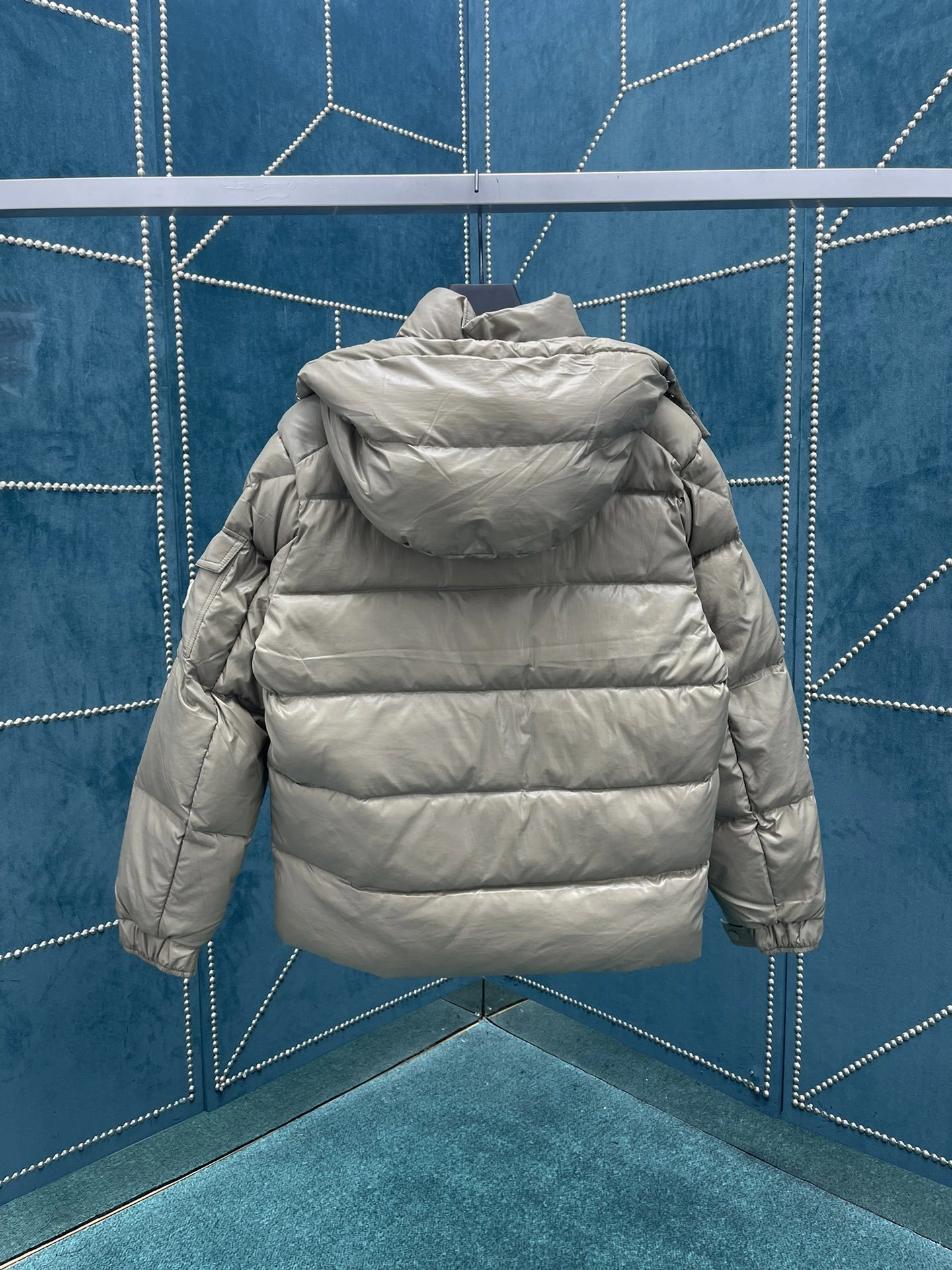 wg.luxury- 7o9385r Down Jacket oversized 2colour item:D-F409J1938-2